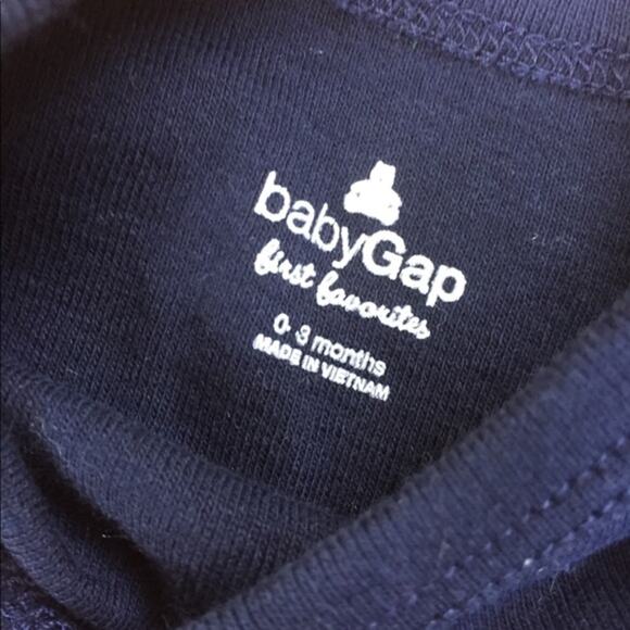 Baby Gap Long-Sleeve Bodysuit Bundle 0-3 Months - Picture 5 of 7